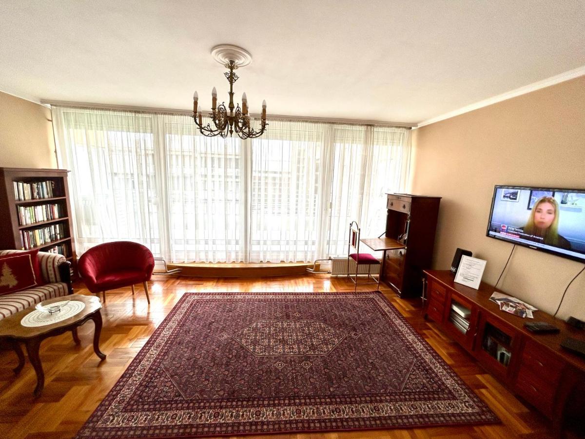 La Belle Epoque Apartment Budapest Bagian luar foto